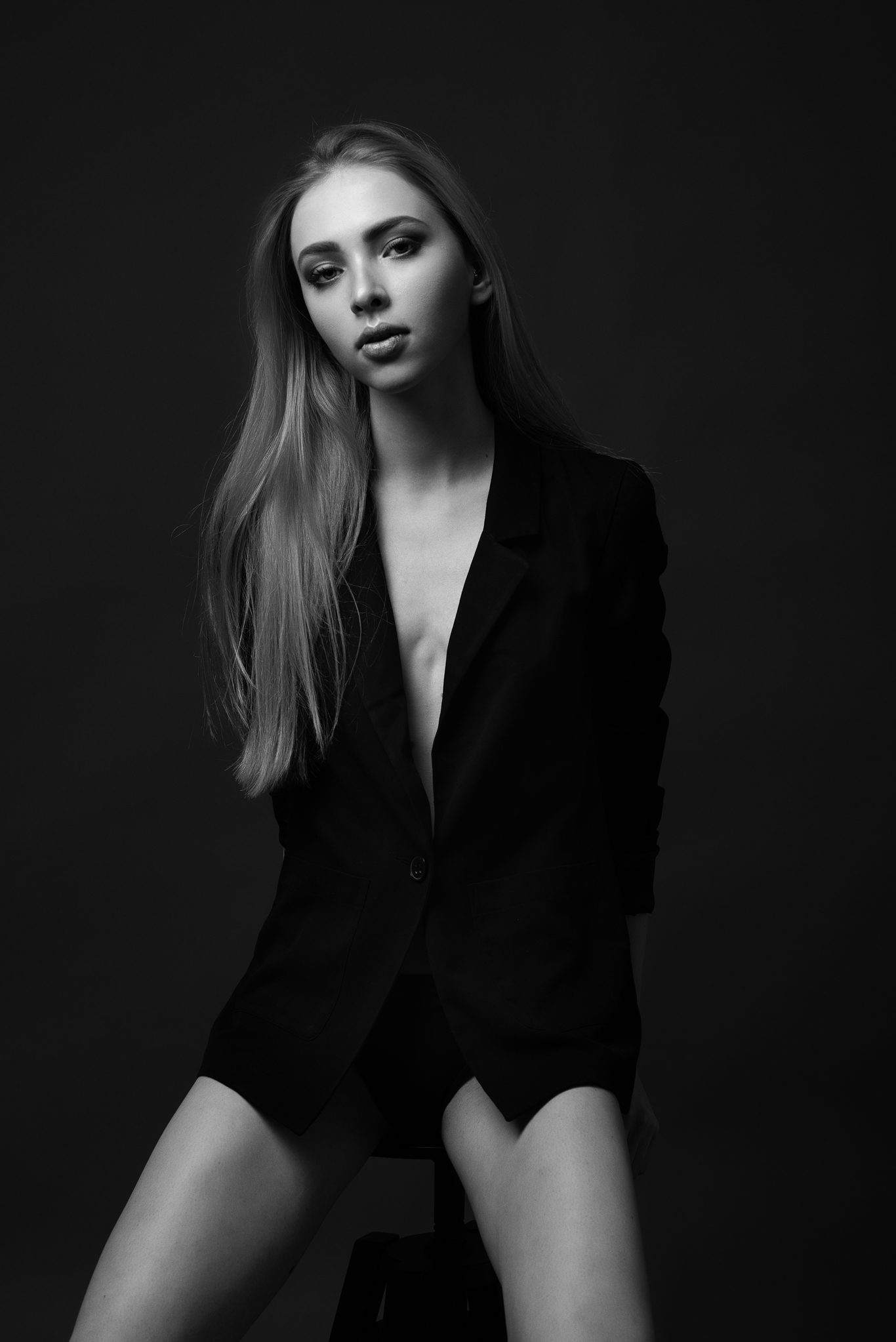 Model: Kinga Dulka | MUA: Emilia LipiÅska | Agency: Neva Models | shoot at My Day | arturmadej.com | | www.facebook.com/madartpictures